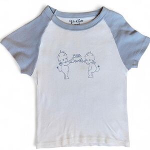 Brandy-melville Women's White and Blue T-shirt